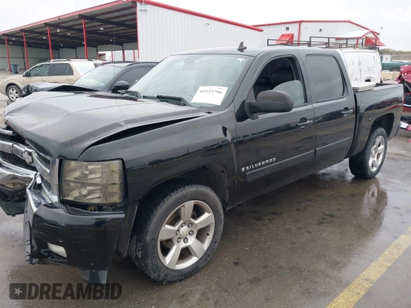 2008 Chevrolet Silverado 1500 1LT with VIN 3GCEC13JX8G147165, listed as a IAAI auction lot 41523796 with 206,104 mi miles and . Bid and sale history available at DreamBid. Image 17.