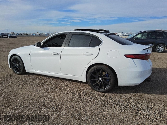 2017 Alfa Romeo Giulia with VIN ZARFAEBN6H7562443, listed as a Copart auction lot 42809925 with 0 mi miles and Clean Title. Bid and sale history available at carsss.com. Image 2.
