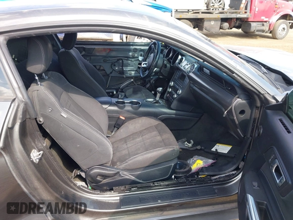 2018 Ford Mustang EcoBoost with VIN 1FA6P8TH7J5160134, listed as a IAAI auction lot 42514286 with 78,467 mi miles and . Bid and sale history available at DreamBid. Image 5.