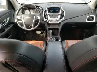 2017 GMC Terrain SLT z VIN 2GKFLPE33H6206109, wystawiony jako Copart lot #43230295 z przebiegiem 40 961 mil mil oraz Szkoda całkowita • Salvage title. Historia ofert i sprzedaży dostępna na DreamBid. Obrazek 8.