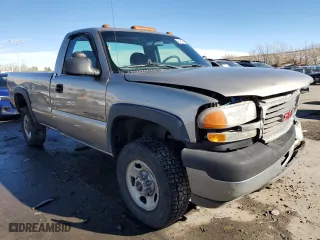 2002 GMC Sierra 2500HD Classic Work Truck with VIN 1GTHK24U12E186580, listed as a Copart auction lot 43469945 with 161,521 mi miles and Salvage Title. Bid and sale history available at carsss.com. Image 4.