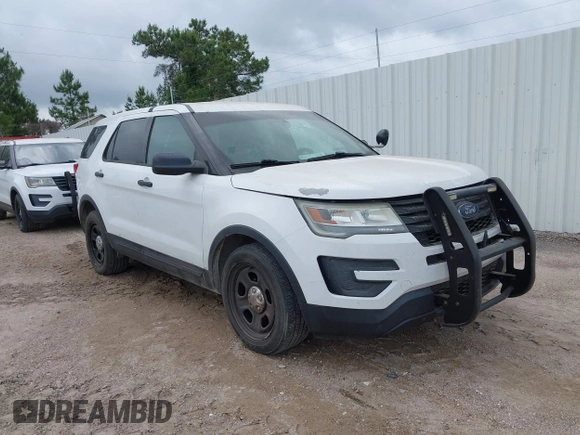 2016 Ford Police Interceptor Utility z VIN 1FM5K8AR5GGC67532, wystawiony jako IAAI lot #42183690 z przebiegiem 116 244 mil mil oraz . Historia ofert i sprzedaży dostępna na DreamBid. Obrazek 1.