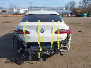 2021 BMW X4 xDrive30i z VIN 5UX2V1C01M9F26524, wystawiony jako IAAI lot #41805153 z przebiegiem 40 353 mil mil oraz . Historia ofert i sprzedaży dostępna na DreamBid. Obrazek 17.