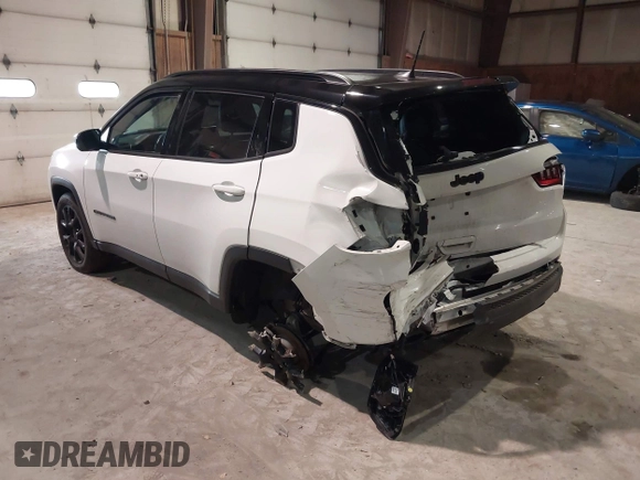 2022 Jeep Compass Latitude with VIN 3C4NJDBB2NT171240, listed as a IAAI auction lot 41206428 with 39,086 mi miles and . Bid and sale history available at DreamBid. Image 3.
