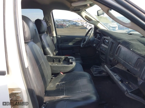 2003 Dodge Ram 2500 ST with VIN 3D7KA28C33G861081, listed as a IAAI auction lot 41643673 with 437,561 mi miles. Bid and sale history available at carsss.com. Image 5.