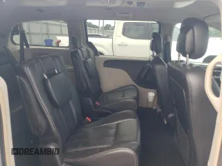 2014 Chrysler Town & Country Touring z VIN 2C4RC1BG0ER268882, wystawiony jako Copart lot #58740255 z przebiegiem 105 866 mil mil oraz Szkoda całkowita • Salvage title. Historia ofert i sprzedaży dostępna na DreamBid. Obrazek 11.