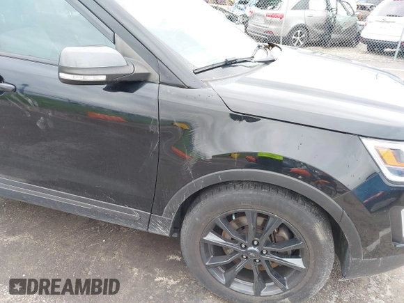 2017 Ford Explorer XLT с VIN 1FM5K7D86HGB39279, выставлен на аукционе IAAI как лот 42145739 с пробегом 155 098 миль миль и . История ставок и продаж доступна на DreamBid. Изображение 6.
