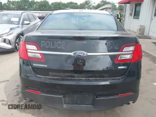 2018 Ford Police Interceptor z VIN 1FAHP2MK0JG106131, wystawiony jako IAAI lot #42128631 z przebiegiem 68 924 mil mil oraz . Historia ofert i sprzedaży dostępna na DreamBid. Obrazek 17.