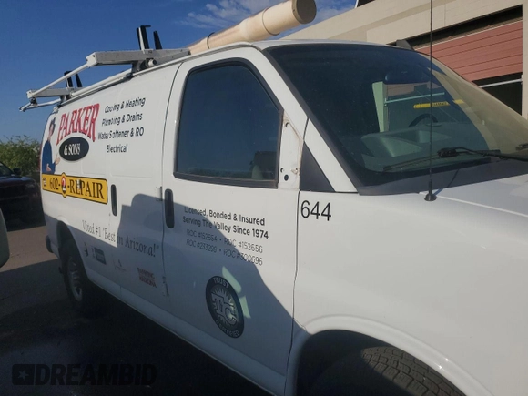 2020 Chevrolet Express Cargo with VIN 1GCWGAFP4L1267723, listed as a IAAI auction lot 42832826 with 91,273 mi miles and . Bid and sale history available at DreamBid. Image 3.
