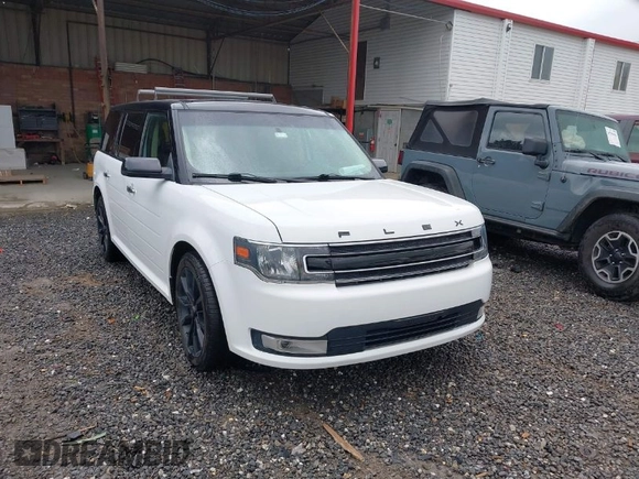 2017 Ford Flex SEL with VIN 2FMGK5C83HBA07084, listed as a IAAI auction lot 41921534 with 103,609 mi miles. Bid and sale history available at carsss.com. Image 1.