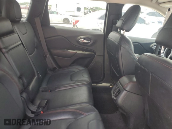 2015 Jeep Cherokee Trailhawk with VIN 1C4PJMBS7FW577826, listed as a Copart auction lot 54933105 with 163,751 mi miles and Clean title. Bid and sale history available at DreamBid. Image 11.