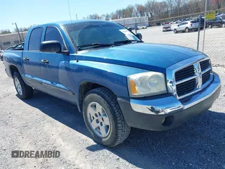 2005 Dodge Dakota SLT with VIN 1D7HW48N05S339156, listed as a IAAI auction lot 41862684 with 158,796 mi miles. Bid and sale history available at carsss.com. Image 1.