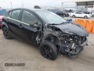 2016 Toyota Prius One z VIN JTDKDTB38G1122521, wystawiony jako IAAI lot #42206808 z przebiegiem 78 400 mil mil oraz . Historia ofert i sprzedaży dostępna na DreamBid. Obrazek 1.