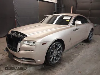 2019 Rolls-Royce Wraith z VIN SCA665C53KUX87266, wystawiony jako IAAI lot #41918222 z przebiegiem 42 388 mil mil oraz . Historia ofert i sprzedaży dostępna na DreamBid. Obrazek 20.