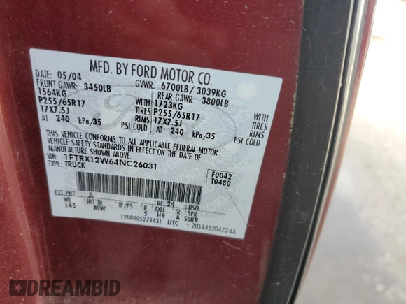 2004 Ford F-150 STX z VIN 1FTRX12W64NC26031, wystawiony jako Copart lot #62187595 z przebiegiem 267 184 mil mil oraz Czysty tytuł • Clean title. Historia ofert i sprzedaży dostępna na DreamBid. Obrazek 12.