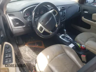 2012 Chrysler 200 Limited with VIN 1C3CCBCG2CN315435, listed as a Copart auction lot 69075253 with 0 mi miles and Salvage Title. Bid and sale history available at carsss.com. Image 8.