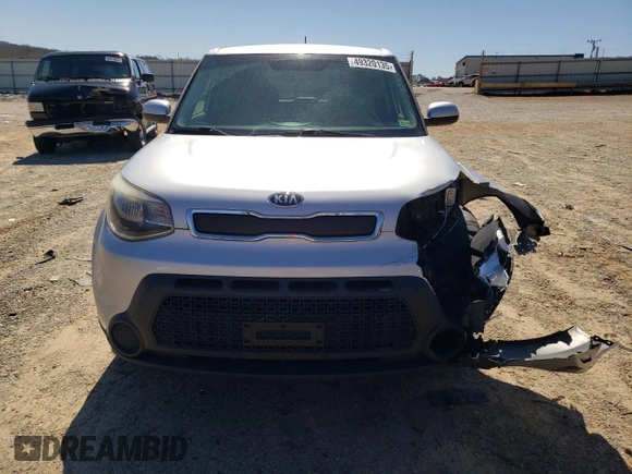 2015 Kia Soul with VIN KNDJN2A20F7768353, listed as a Copart auction lot 49320135 with 135,636 mi miles and Clean Title. Bid and sale history available at DreamBid. Image 5.