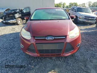 2014 Ford Focus SE z VIN 1FADP3K28EL164914, wystawiony jako Copart lot #54775565 z przebiegiem 112 120 mil mil oraz Szkoda całkowita • Salvage title. Historia ofert i sprzedaży dostępna na DreamBid. Obrazek 5.