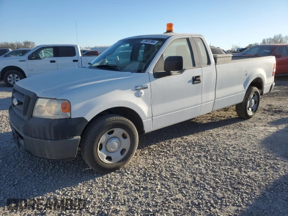 2008 Ford F-150 XL with VIN 1FTRF12W18KB87911, listed as a Copart auction lot 73401384 with 140,858 mi miles and Clean title. Bid and sale history available at DreamBid. Image 1.