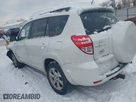 2011 Toyota RAV4 Ltd with VIN 2T3DK4DV1BW049005, listed as a IAAI auction lot 41284660 with 1 mi miles. Bid and sale history available at carsss.com. Image 3.