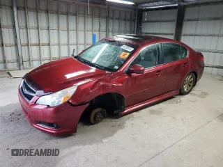 2012 Subaru Legacy Premium z VIN 4S3BMAG63C1025633, wystawiony jako Copart lot #44720315 z przebiegiem 157 044 mil mil oraz Szkoda całkowita • Salvage title. Historia ofert i sprzedaży dostępna na DreamBid. Obrazek 1.