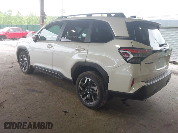 2025 Subaru Forester Limited with VIN JF2SLDRC5SH542155, listed as a IAAI auction lot 42285852 with 4,719 mi miles and . Bid and sale history available at DreamBid. Image 3.