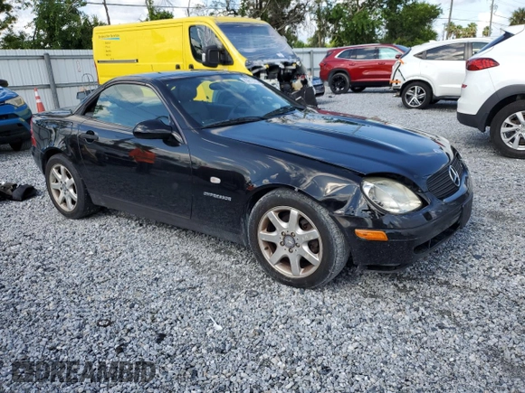 1998 Mercedes-Benz SLK 230/320 with VIN WDBKK47F3WF034054, listed as a Copart auction lot 63612355 with 79,793 mi miles and Clean title. Bid and sale history available at DreamBid. Image 4.