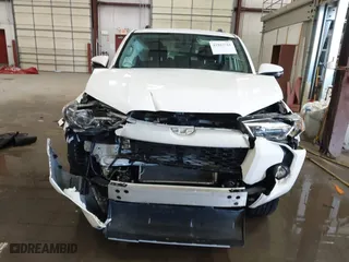2019 Toyota 4Runner SR5 with VIN JTEBU5JR0K5693273, listed as a IAAI auction lot 41882761 with 54,503 mi miles. Bid and sale history available at carsss.com. Image 6.