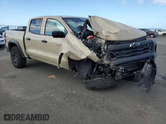 2024 Chevrolet Colorado 4WD Trail Boss z VIN 1GCPTEEK2R1256807, wystawiony jako Copart lot #47854475 z przebiegiem 6 592 mil mil oraz Szkoda całkowita • Salvage title. Historia ofert i sprzedaży dostępna na DreamBid. Obrazek 4.