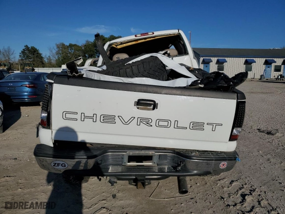 2002 Chevrolet Silverado 2500 LS with VIN 1GCGK29U92Z317994, listed as a Copart auction lot 47429115 with NaN miles and Non Repairable. Bid and sale history available at carsss.com. Image 6.