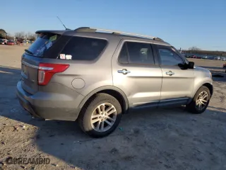 2014 Ford Explorer XLT with VIN 1FM5K8D85EGC39018, listed as a Copart auction lot 86183174 with 187,922 mi miles and Salvage Title. Bid and sale history available at carsss.com. Image 3.