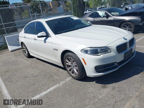 2014 BMW 5 Series 528i with VIN WBA5A5C55ED500014, listed as a IAAI auction lot 41835309 with 114,436 mi miles and . Bid and sale history available at DreamBid. Image 1.
