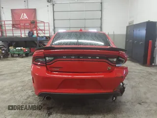 2020 Dodge Charger Scat Pack Widebody z VIN 2C3CDXGJ7LH247951, wystawiony jako IAAI lot #41873033 z przebiegiem 31 280 mil mil oraz . Historia ofert i sprzedaży dostępna na DreamBid. Obrazek 17.