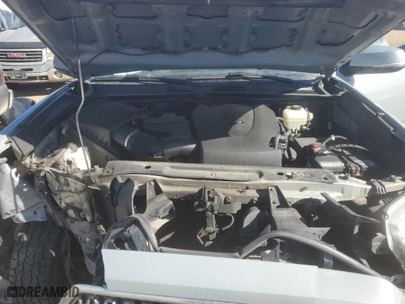 2019 Toyota Tacoma 4WD SR with VIN 5TFCZ5AN9KX197559, listed as a Copart auction lot 45792065 with 81,702 mi miles and Salvage Title. Bid and sale history available at carsss.com. Image 12.