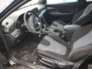 2019 Hyundai Veloster 2.0 with VIN KMHTG6AFXKU011920, listed as a Copart auction lot 40212823 with 47,469 mi miles. Bid and sale history available at carsss.com. Image 7.
