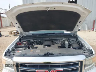 2015 GMC Sierra 1500 SLT with VIN 3GTU2VEC2FG517994, listed as a IAAI auction lot 41786021 with 116,902 mi miles and . Bid and sale history available at DreamBid. Image 10.