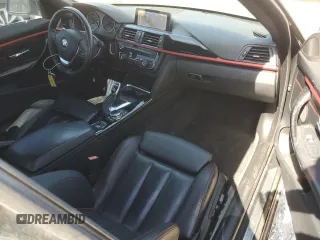 2014 BMW 4 Series 435i z VIN WBA3T3C51EP737619, wystawiony jako Copart lot #43358825 z przebiegiem 107 562 mil mil oraz Tytuł czysty. Historia ofert i sprzedaży dostępna na DreamBid. Obrazek 8.