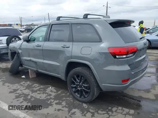 2022 Jeep Grand Cherokee WK Laredo E with VIN 1C4RJFAG4NC143834, listed as a IAAI auction lot 41778743 with 33,018 mi miles. Bid and sale history available at carsss.com. Image 3.
