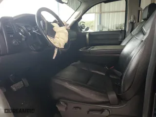 2007 Chevrolet Silverado 1500 LTZ with VIN 2GCEK133271633805, listed as a Copart auction lot 44449535 with 160,067 mi miles and Salvage Title. Bid and sale history available at carsss.com. Image 7.