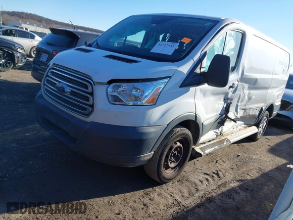 2018 Ford Transit with VIN 1FTYR1ZM6JKA89034, listed as a IAAI auction lot 41727541 with 219,080 mi miles and . Bid and sale history available at carsss.com. Image 17.