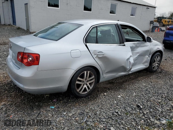 2006 Volkswagen Jetta 2.5L with VIN 3VWRF71K16M627842, listed as a Copart auction lot 53857385 with 159,277 mi miles and Salvage title. Bid and sale history available at DreamBid. Image 3.