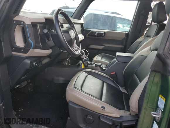 2022 Ford Bronco with VIN 1FMEE5DPXNLB41526, listed as a Copart auction lot 54024184 with 32,759 mi miles and Salvage Title. Bid and sale history available at DreamBid. Image 7.