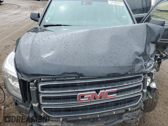 2019 GMC Yukon XL SLE z VIN 1GKS2FEC2KR204603, wystawiony jako Copart lot #57960055 z przebiegiem 68 463 mil mil oraz Czysty tytuł • Clean title. Historia ofert i sprzedaży dostępna na DreamBid. Obrazek 12.