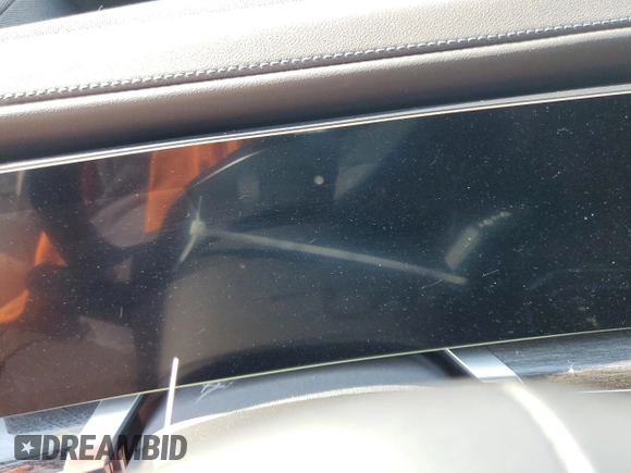 2023 BMW i7 xDrive60 z VIN WBY53EJ03PCM80194, wystawiony jako Copart lot #44192494 z przebiegiem Nie podano mil oraz . Historia ofert i sprzedaży dostępna na DreamBid. Obrazek 9.