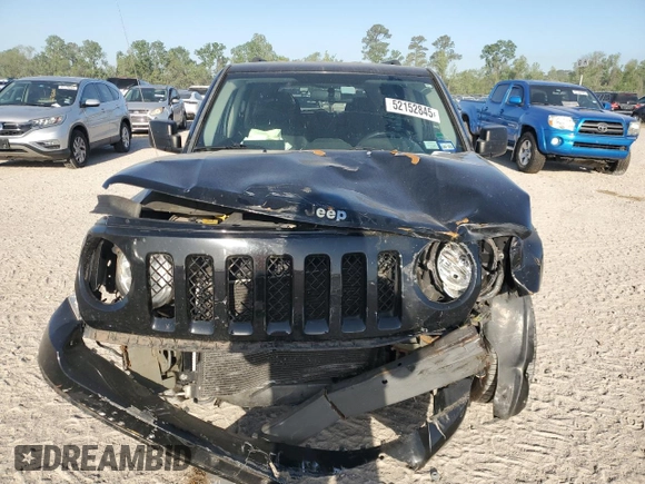 2015 Jeep Patriot Latitude with VIN 1C4NJPFB4FD298011, listed as a Copart auction lot 52152845 with 95,101 mi miles and Salvage Title. Bid and sale history available at DreamBid. Image 5.