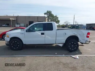 2006 Ford F-150 STX with VIN 1FTRX12W96KA83287, listed as a IAAI auction lot 41762440 with 235,373 mi miles. Bid and sale history available at carsss.com. Image 14.