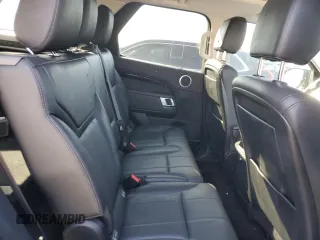 2020 Land Rover Discovery SE with VIN SALRG2RV2L2428604, listed as a Copart auction lot 84423674 with Not Provided miles and Salvage Title. Bid and sale history available at DreamBid. Image 11.