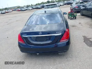 2017 Mercedes-Benz S 550 z VIN WDDUG8FB4HA307526, wystawiony jako IAAI lot #42473506 z przebiegiem 56 709 mil mil oraz . Historia ofert i sprzedaży dostępna na DreamBid. Obrazek 16.