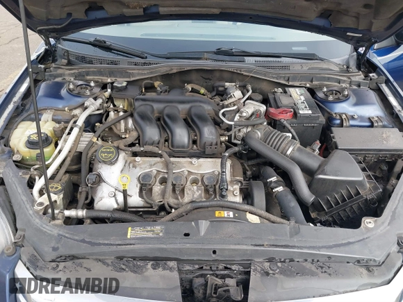 2007 Ford Fusion SE with VIN 3FAHP07117R175015, listed as a IAAI auction lot 41881420 with 217,978 mi miles. Bid and sale history available at carsss.com. Image 10.
