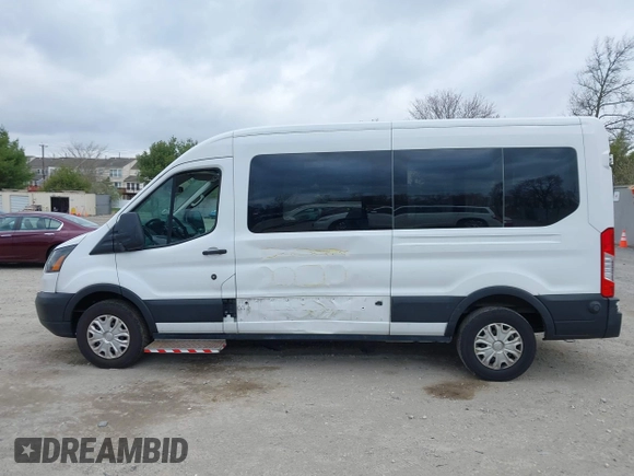 2019 Ford Transit with VIN 1FTYR2CM4KKA63287, listed as a IAAI auction lot 41910079 with 95,472 mi miles. Bid and sale history available at carsss.com. Image 14.
